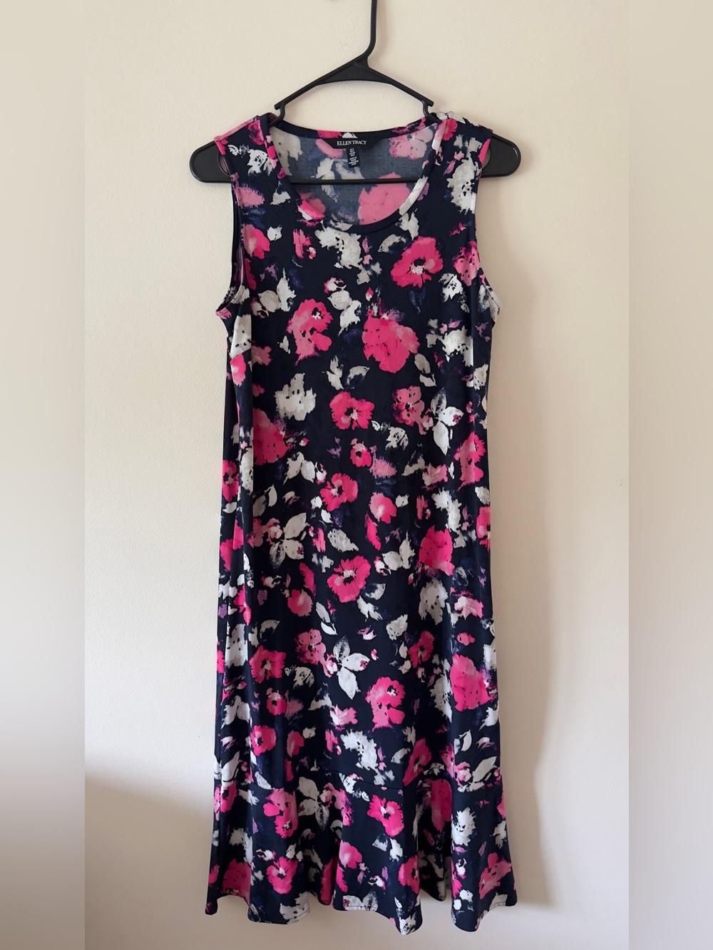 Ellen Tracy Navy Floral Sleeveless Shift Dress with Pink & White Blooms